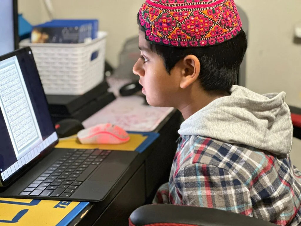 Learn Quran Reading with Tajweed Online